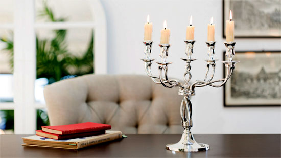 канделябры в интерьере